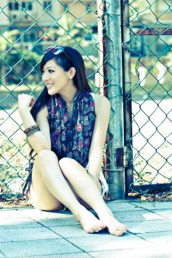 女人扒开的小泬高潮喷水小说